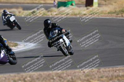 media/Apr-19-2025-AHRMA (Sat) [[3d98ca3309]]/Race/Group 8/Turn 4/